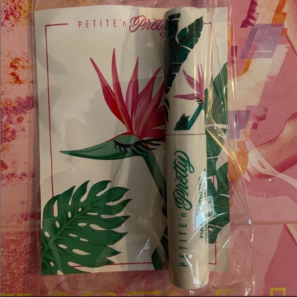 5 for $25! Petite N Pretty Fully Feathered Mascara